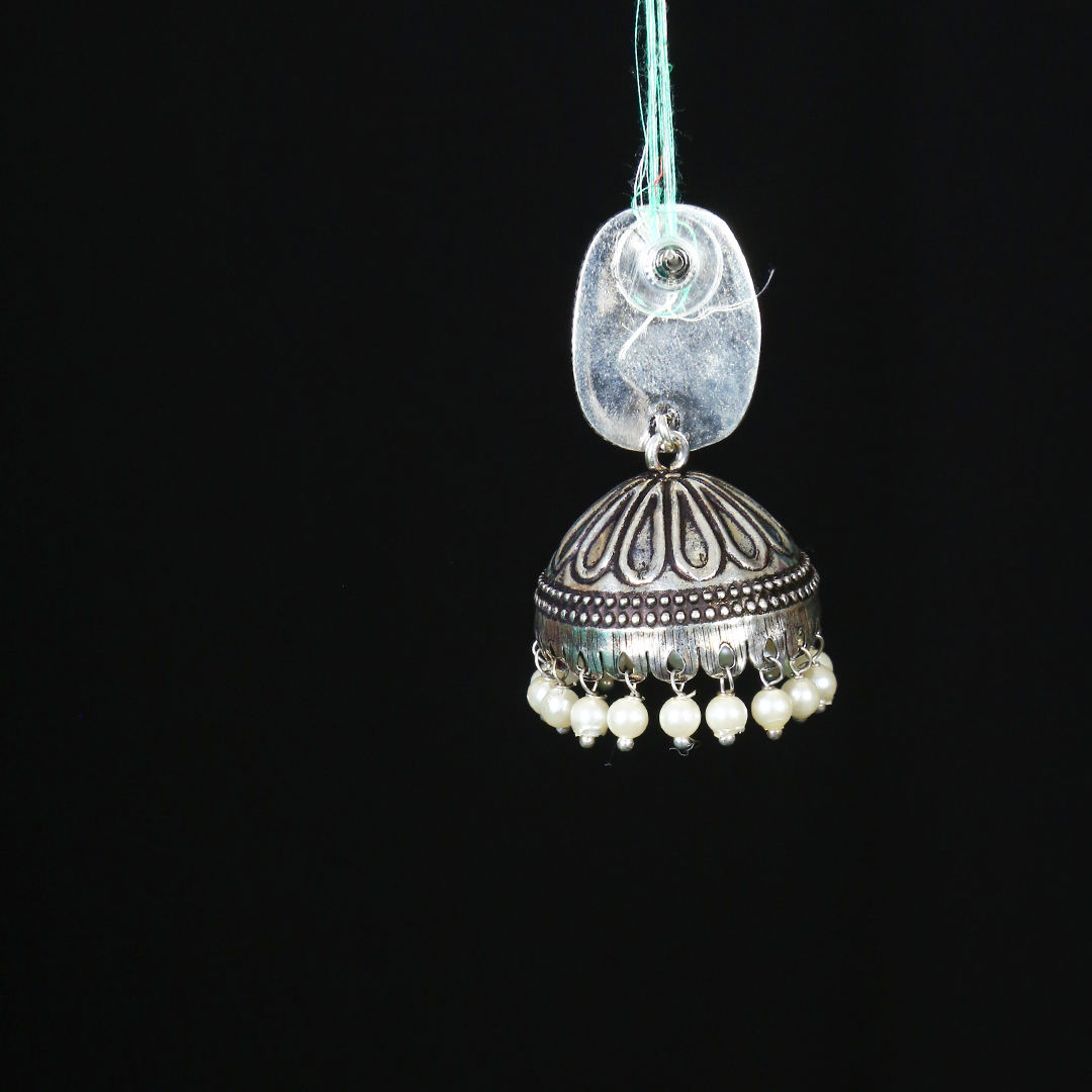 BLACK DIVINE DESI DANGLER